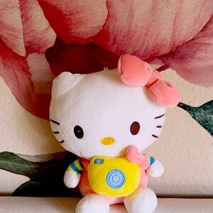Such a cute hello kitty! With a little cute camera and a bow tie! $10, 25cm!